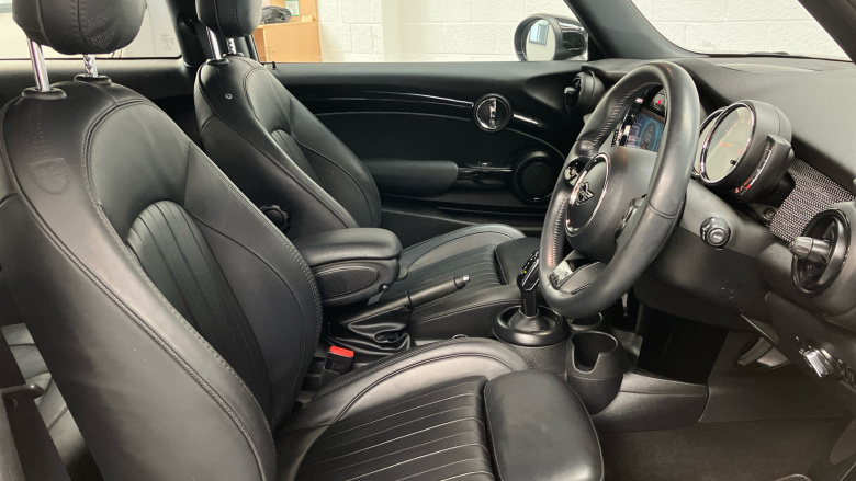 MINI Hatchback 2.0 Cooper S Exclusive 3dr Auto Petrol Hatchback